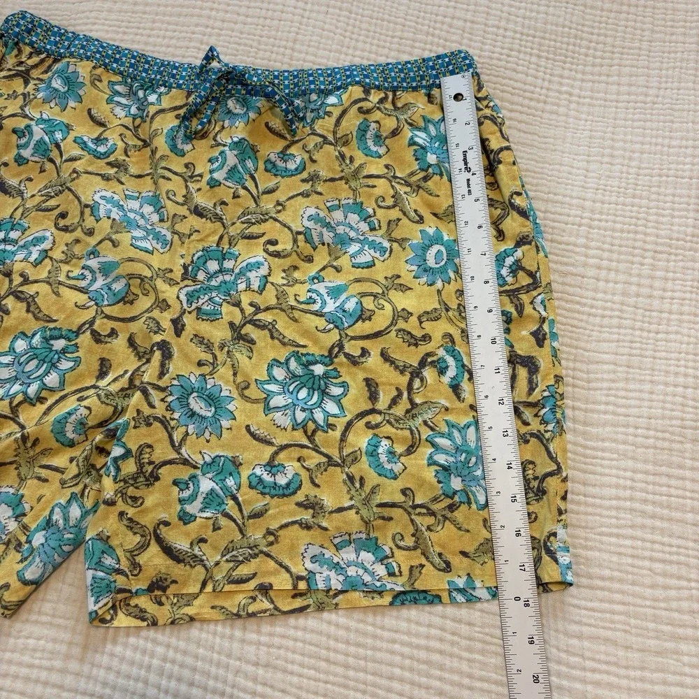 Sundance Printed Shorts Size XL Petite Pull On 100% Cotton Floral Bohemian Beach